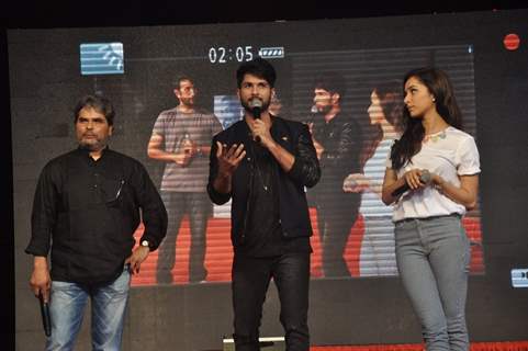 Shahid Kapoor addresses the students at the Promotion of Haider