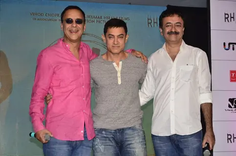 Vidhu Vinod Chopra, Aamir Khan and Rajkumar Hirani at the Second Poster Launch of P.K.