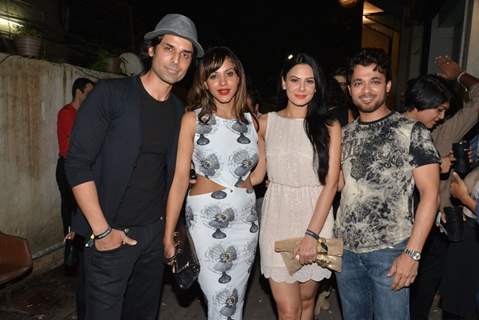 Aanchal Kumar with friends at teh Launch of NIKHILXKOOVS