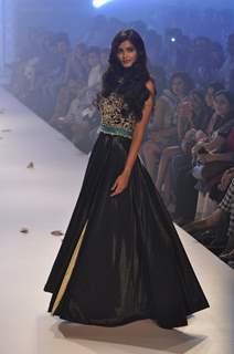 Diana Penty walks the ramp for Rocky Star at the Lakme Fashion Week Winter/ Festive 2014 Day 4