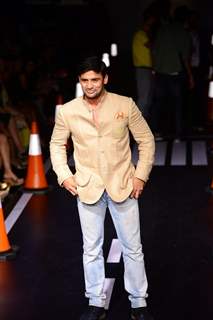 Sangram Singh at the Lakme Fashion Week Winter/ Festive 2014 Day 5