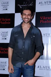 Kartik Tiwari was snapped at Vikram Phadnis Bash