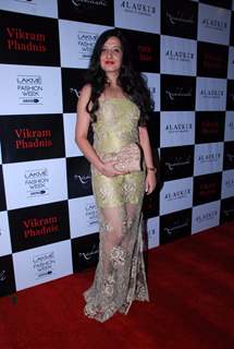 Amy Billimoria poses for the media at Vikram Phadnis Bash