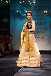 Dia Mirza walks the ramp for Vikram Phadnis at the Lakme Fashion Week Winter/ Festive 2014 Day 6