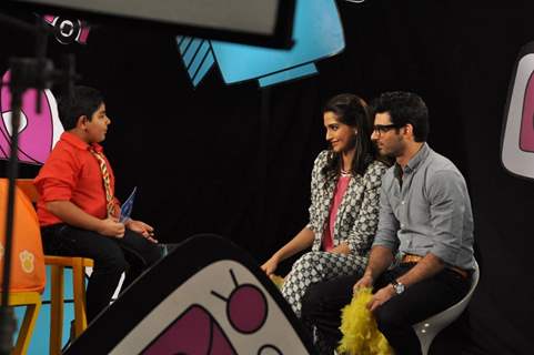 Sonam Kapoor and Fawad Khan answer some fun questions on Captain Tia