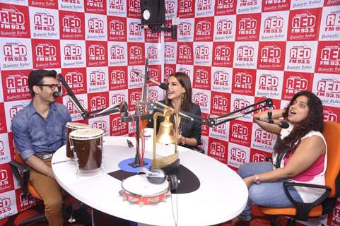 Sonam Kapoor and Fawad Khan with Rj Malishka at the Promotions of Khoobsurat on 93.5 Red FM