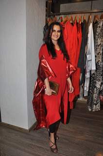 Sona Mohapatra at Kallol Dutta's Collection Preview