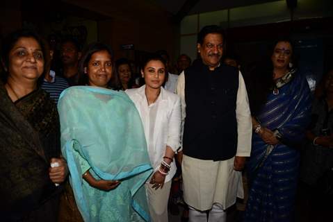 Rani Mukherjee with Prithviraj Chavan and Laxmi Narayan at the Special Screening of Mardaani