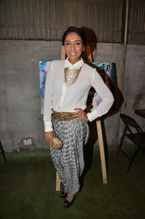 Shveta Salve poses for the media at the Launch of Roshni Chopra's Fashion Label