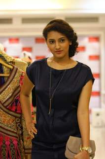 Additi Gupta snapped at Option's Mall before the Telly Calender shoot in Jordan