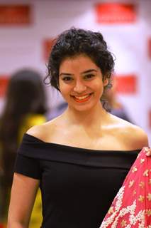 Sukirti Kandpal snapped at Option's Mall before the Telly Calender shoot in Jordan