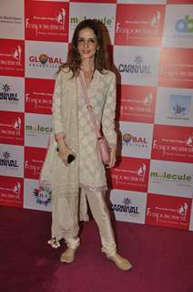 Sussanne Khan poses for the camera at Fempowerment Awards 2014