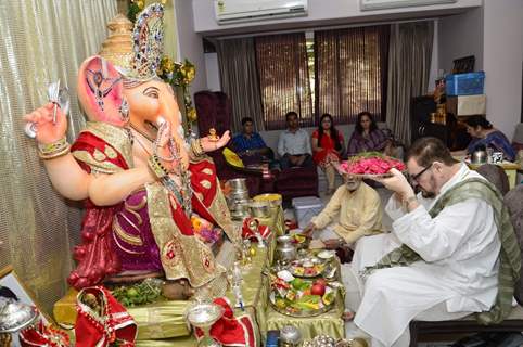 Nitin Mukesh makes an offering to Lord Ganesh