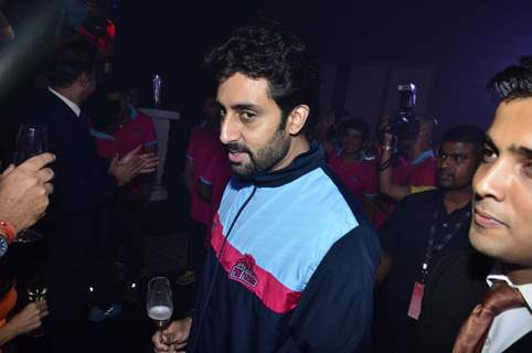 Abhishek Bachchan spotted enjoying at the Bash for Pro Kabbadi League by Mahindras