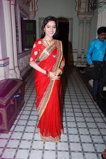 Deepika Singh poses at the Celebration of the Completion of 3 Years of Diya Aur Baati Hum