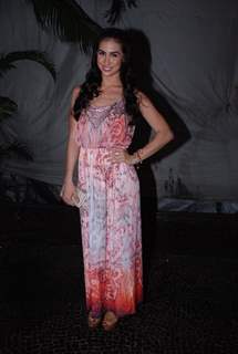 Lauren Gottlieb poses for the media at the Sun Down Party of Sony Pal's Simply Baatein