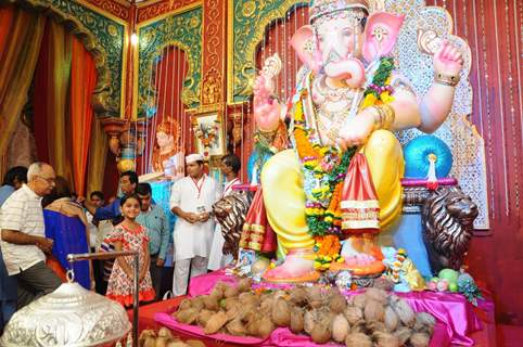 Shastri Sisters and Udann cast at Andhericha Raja Pandal