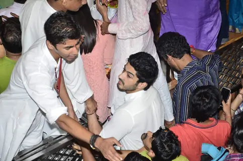 Mohit Marwah Visits Lalbaughcha Raja