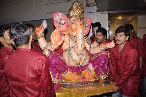 Neil Nitin Mukesh's Ganpati Visarjan