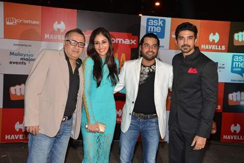 Saqib Saleem poses with friends at Mircromax SIIMA Awards Day 1