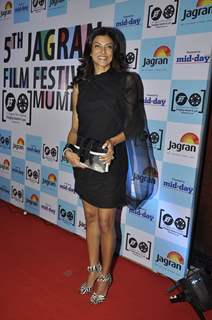 Sushmita Sen poses for the media at 5th Jagran Film Festival Mumbai