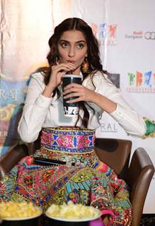 Sonam Kapoor snapped enjoying soft drink at the Promotion of Khoobsurat