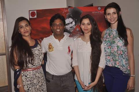 Cast of Desi Kattey at the Media Meet