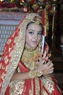 Ajabde poses for the camera at her Royal Rajputana Wedding