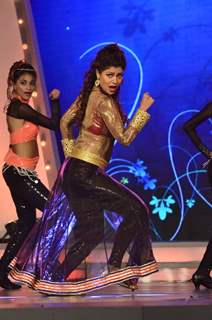 Debina Bonnerjee Choudhary performs at Medscapeindia Awards 2014