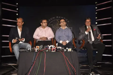 Amitabh Bachchan addressing the media
