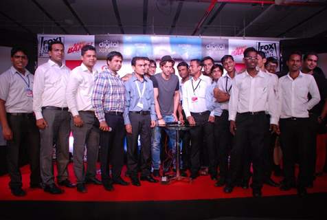 Hrithik Roshan poses with fans at the Promotion of Bang Bang