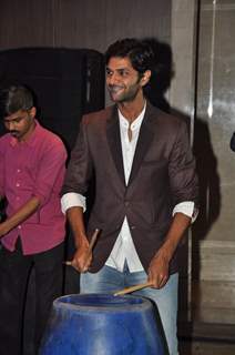 Purab Kohli plays the drum at Footsteps 4 Good Ngo Event