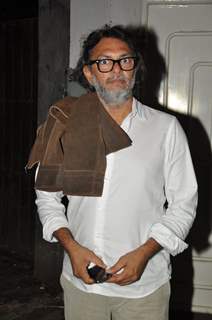 Rakesh Omprakash Mehra poses for the media at the Completion Bash of Dil Dhadakne Do