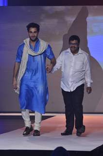 Armaan Jain walks the Ramp for S.P.J Sadhana School's Fund Raiser Event