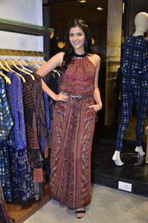 Deeksha Seth poses for the media at Ritu Kumar Store Launch