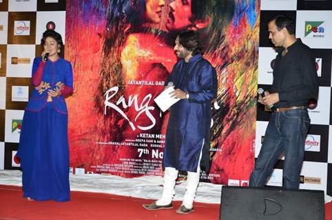 Sunidhi Chauhan performs at the Music Launch of Rang Rasiya