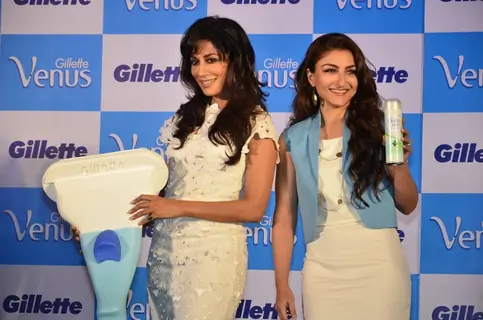 Chitrangda Singh and Soha Ali Khan at the Launch of Gillete Venus