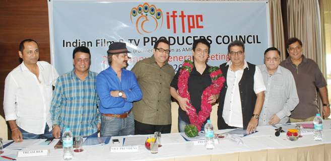 Sajid Nadiadwala re-elected as president by IFTPC & felicitated for his film Kick earning Rs 300 Cr