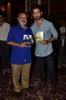 Pankaj Kapoor and Shahid Kapoor at the Book Launch of Haider, Omkara and Maqbool