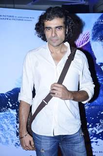 Imtiaz Ali poses for the media at the Special screening of Haider