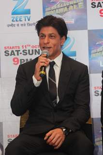Shah Rukh Khan addresses the media at the Dil Se Naache Indiawaale Launch