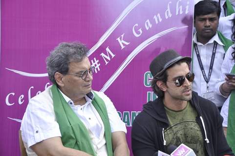 Hrithik Roshan with Shubhash Ghai at the Whistling Woods Cleanliness Drive