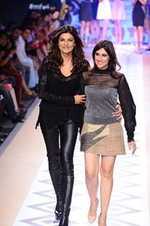 Sushmita Sen walks the ramp for Rina Dhaka at the Myntra Fashion Week Day 1