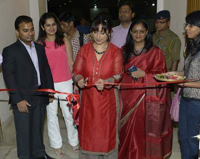 Divya Dutta Inaugurates The Society Collection Mumbai 2014