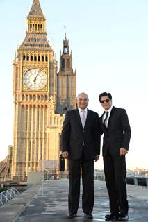 Shah Rukh Khan Receives Global Diversity Award