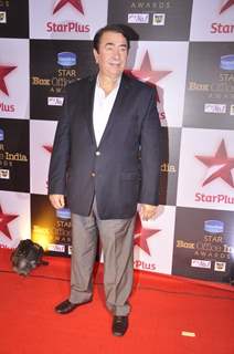 Randhir Kapoor poses for the media at the Star Box Office Awards