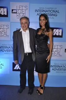 Lisa Haydon poses with a guest at IAA Knowledge Seminar