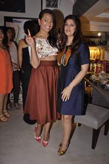 Twinkle Khanna poses with Sonakshi Sinha at Laila Singh Showcase