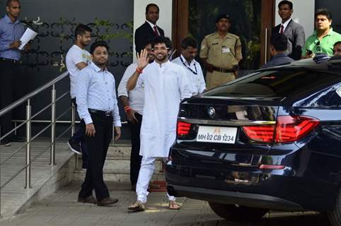 Aditya Thackeray waves to the camera at Airport while leaving for Nashik