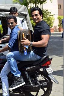 Sonu Sood arrives at the Airport on bike